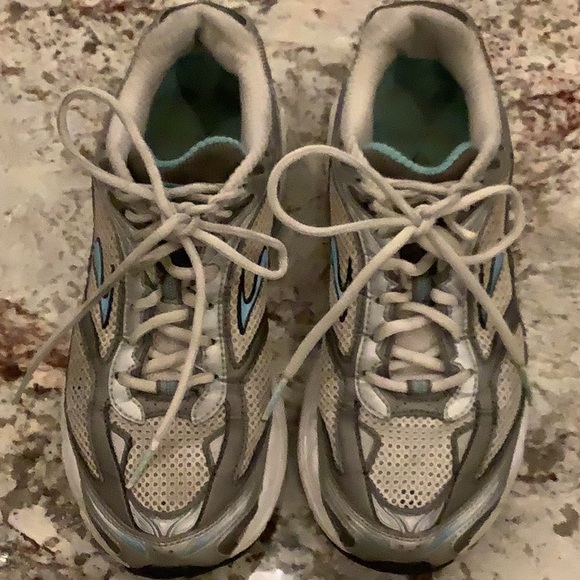 Brooks S251 - Size 10. - Picture 1 of 8